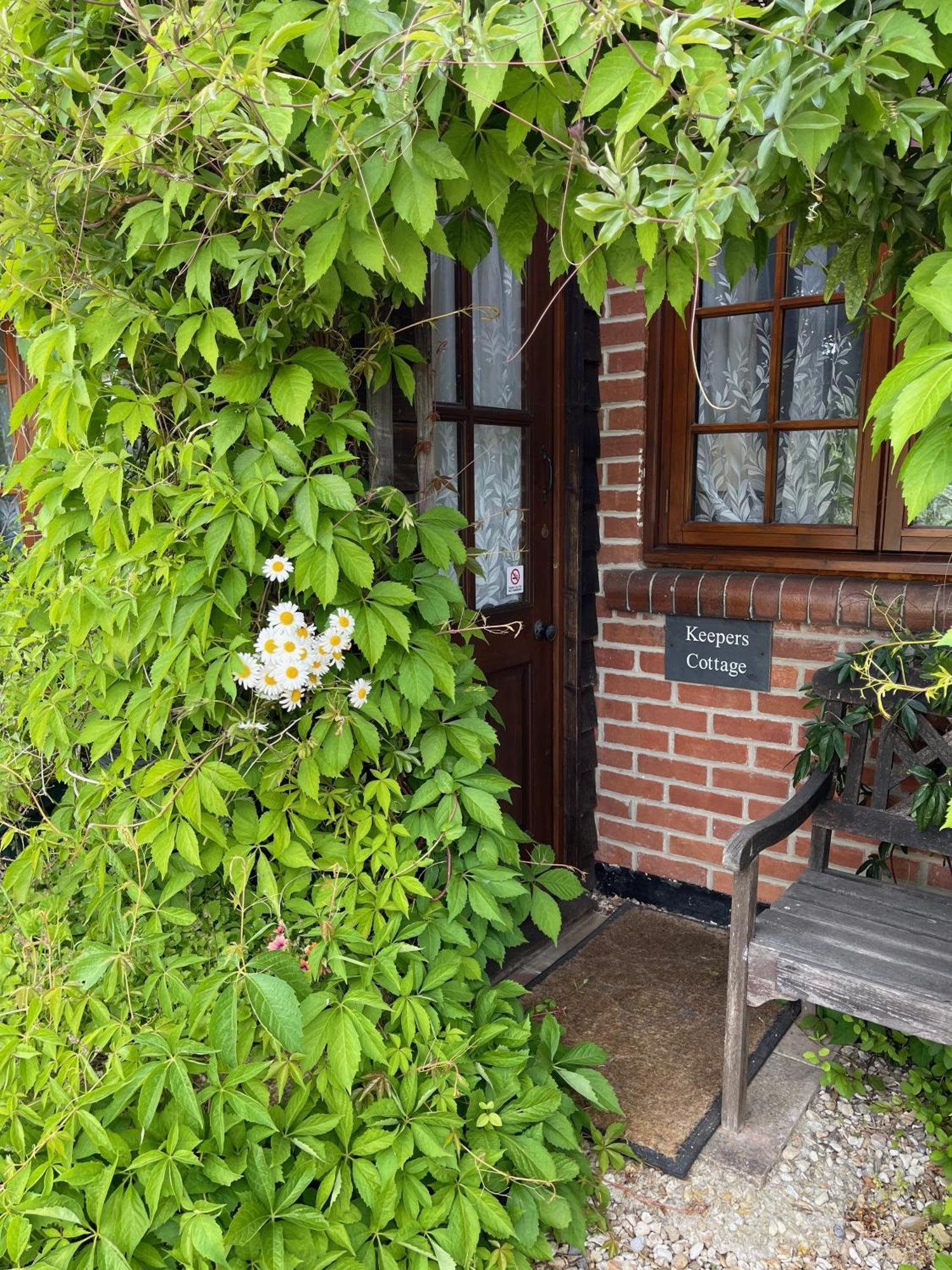 Keepers Cottage Wool Exterior foto